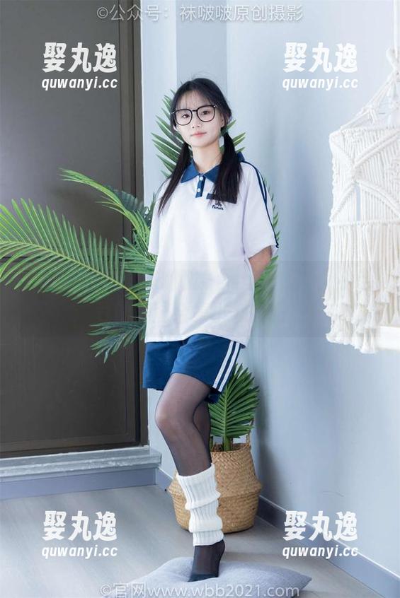 BoBoSocks袜啵啵 - 黑丝用得妙，小甜豆的美图合集小心抢眼！