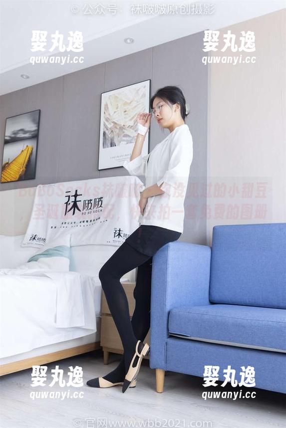 BoBoSocks袜啵啵 - 你没见过的小甜豆，圣诞服装搭配，快来拍一套免费的图册！