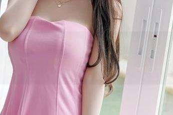 Feilin嗲囡囡 – 叱诧风云的樱桃小犊子：随便一件礼服都能亮瞎你的眼！