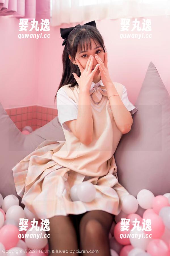 Feilin嗲囡囡 - 贾诗晗的职业装作品，美图不止表面，深层次的复杂感受让人心思万千。
