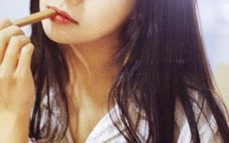 GIRLT果团网 – 每一款都是日常，Miss琪图包全套，居然藏匿了那么多小细节。