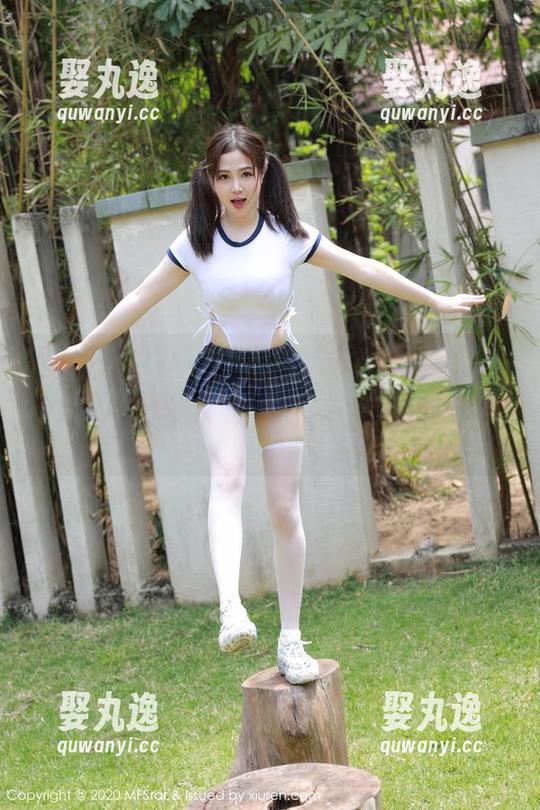 MFStar模范学院-月音瞳 MFStar模范学院 - 高清女仆图,谁在这儿做家务?全副武装的月音瞳真是一击即中啊。