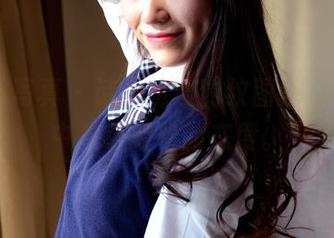 PANS写真 – 诗诗这波豹纹图包，精选之中来点轻松的态度。