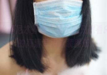 都说比基尼才养眼，其实我只想看ROSI的高清专用泳装图册
