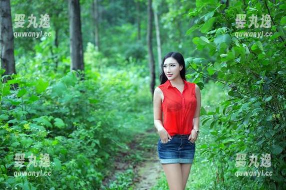 TuiGirl - 社交媒体上的王明明：图包里的小秘密真不少呀
