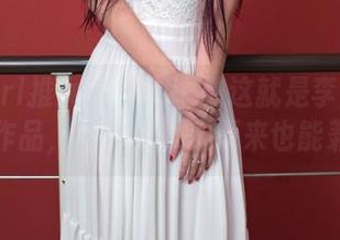TuiGirl推女郎 – 数一数这就是李丽莎的秘书作品，工作和乐趣原来也能兼得！