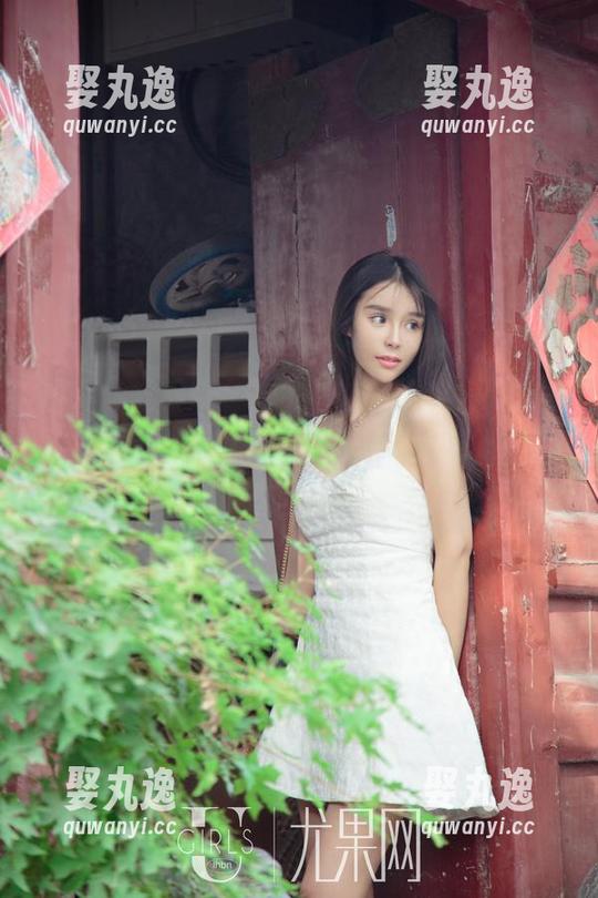 UGirls尤果网 - 沈诺馨的万圣节，无圣光的美图，背后似乎听到了一些“嗷嗷叫”的声音...
