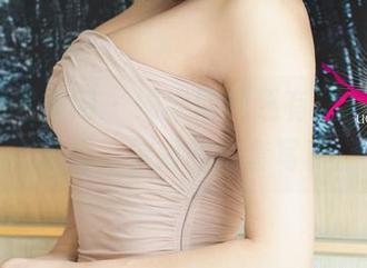 UGirls尤果网 – 如果清纯还有代言人，那一定是王尔琳的全套写真。