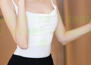 Xiuren秀人网 – 下载“呆呆的瑞bb”御姐美图，带你体验不一样的呆萌与霸气交织！