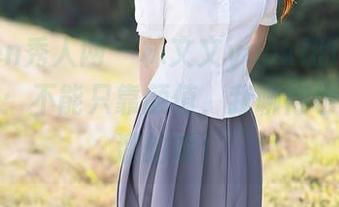 Xiuren秀人网 – 林文文yooki的女友套图精选：不能只靠颜值，我聊得也是非常溜的哦！