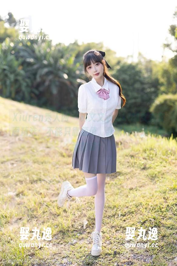 Xiuren秀人网 - 林文文yooki的女友套图精选：不能只靠颜值，我聊得也是非常溜的哦！
