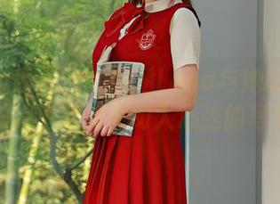 Xiuren秀人网 – 涵涵Luna与她的毛衣：一组平淡却又动人心弦的写真