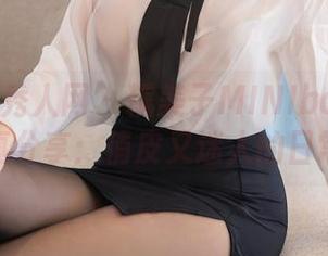 Xiuren秀人网 – 糯美子MINIbabe职业装写真分享：俏皮又迷人的日常叨念