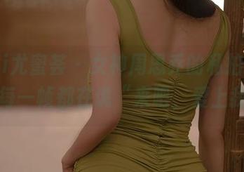 YouMi尤蜜荟 – 女神周思乔的私拍图集，难道每一帧都在说“来吧，爱上我”？