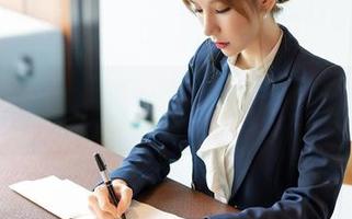 YouMi尤蜜荟 – 哎呀，张思允Nice穿的那件礼服，原图好像把我眼睛都闪到了！