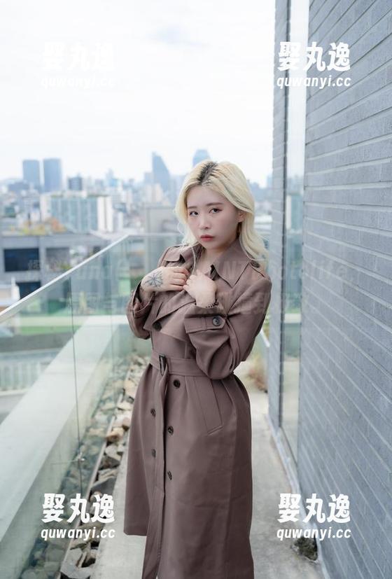 探秘Yuna(윤아)的SAINTPhotolife，原图与图片的温柔碰撞到极致。