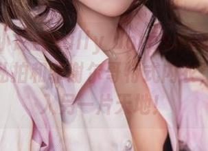 从不容小觑的sally dorasnow多啦雪：她的私拍和菲谢尔哥特式内衣，带你走入另一片天地！