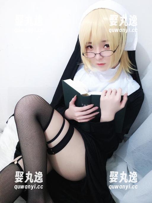 一小央泽的猫娘香子兰，合集里每张都在说话呢