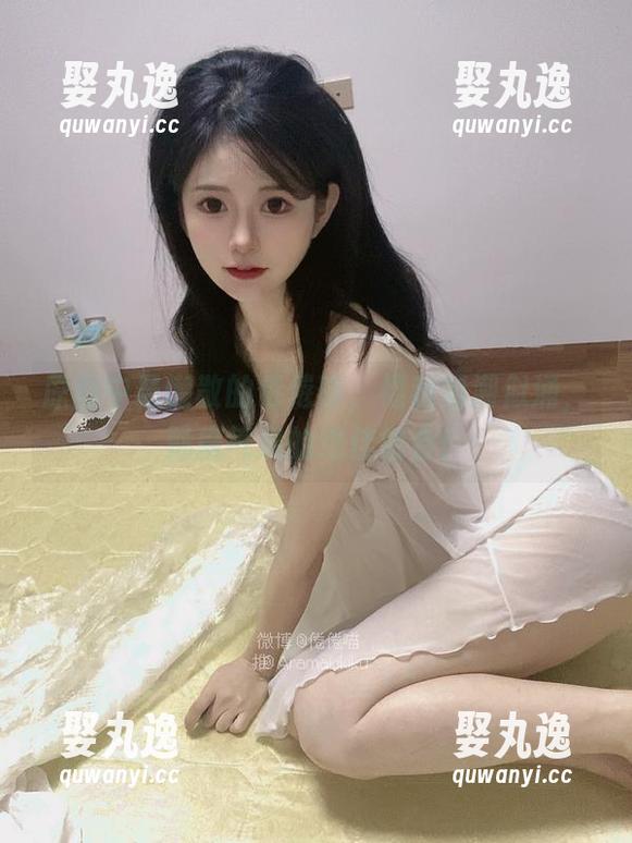 原图中最懒散的倦倦喵，福利如潮似涌，魅魔气息的绝佳结合！