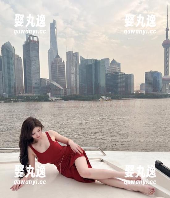 微密圈 - 周妍希的旗袍系列：我们等了这么久，终于更新！但水印去哪了？