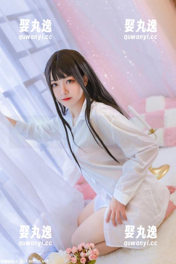 在线探险：喵糖映画的制服妹子带你领略另一种风味