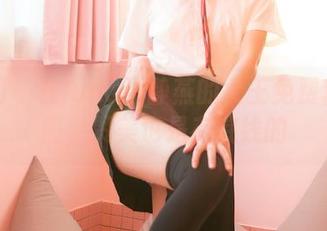 嗲囡囡 – 在luna张静燕的女王免费套图面前，赞美也是有底线的