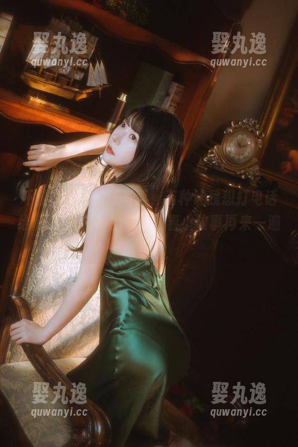 坏露露香宝的新写真，有种让我想打电话给旧同学的冲动，JK青春小故事再来一遍？