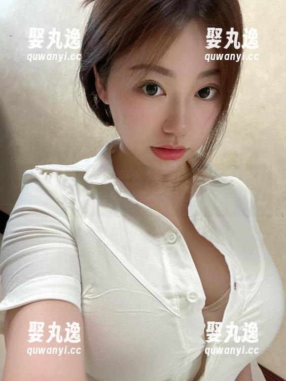 奶宝妹纸 微密圈 - 奶宝妹纸私拍:小个子也能踩着高跟鞋走天下!