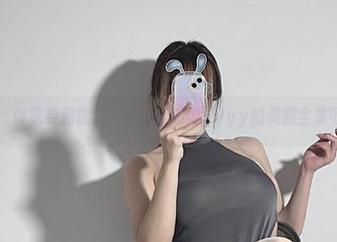 微密圈 – 谁需要超能力？毕竟有婉柔yyyy的美腿全集可下载！