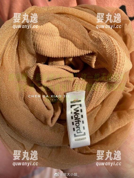 微密圈 - 最新宸大小姐！这一组天使图片，完全是“镜头魔法”加持的吧！好想问她的合影技巧！