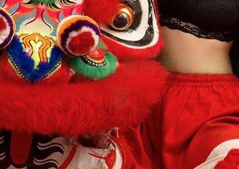梦醒时分，发现了尤果网爱尤物的美图资源