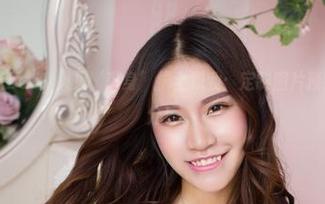 尤物馆 – 当baby贝贝‘献身’护士职业：定制图片预警，刺激满分！