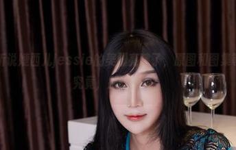 尤物馆 – 听说婕西儿jessie的美脚亮瞎了，原图和图集等你来一探究竟，别眨眼哦！