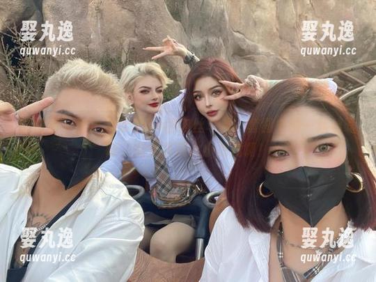 微密圈 - 赞！希希Gina的肉丝写真，套图中的一丝丝暧昧，完全是撩人小把戏啊！