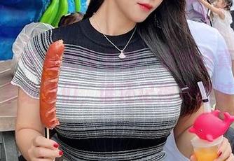 微密圈 – 毛衣加张老师，这组合真妙，原图分享给你们，谁还记得冷的时候？