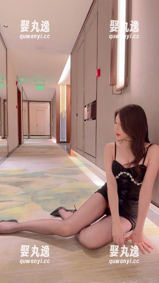 微密圈 - 徐莉芝Booty的最新礼服原图，总有那么一点不小心的“小心机”！