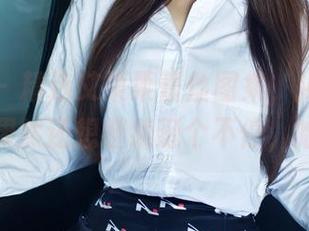 推女郎 – 精选艾栗栗蕾丝图集，捧着手机时我果然还想继续逛个不停，哈哈！