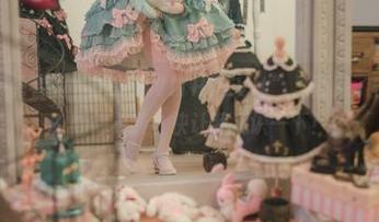木花琳琳是勇者的“DEALWITHDEVIL”里面藏了多少小心思？期待更新，快让我见识一下！