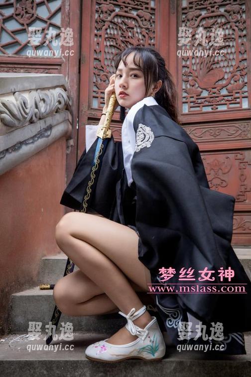 梦丝女神 - 免费灵唯美足图册，这种美不应被埋没！