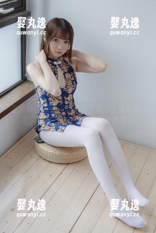 森萝财团 - 小夜的福利图集：上演厚黑砕面，黑丝不离身，让你眼花缭乱！