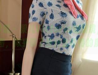 模范学院 – 果儿Victoria的眼镜，最新套图，似乎带了些什么奇特的魔法