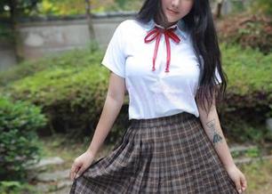模范学院 – 内衣大作战？郭忆然给你美图壁纸新选择！