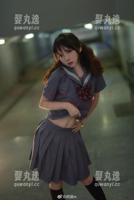 疯猫ss 疯猫ss和她的黑旗袍,轻轻松松分享一下这场奇妙的写真集之旅。