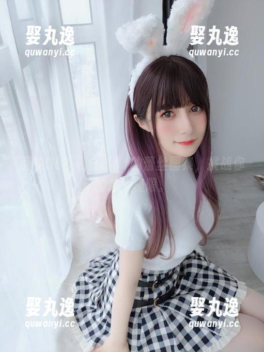 百变OL？看白银81的蕾丝图集，挑战你的想象极限。