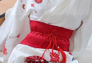秀人网 – 乔伊joy的红裙——网盘里的搞怪时刻