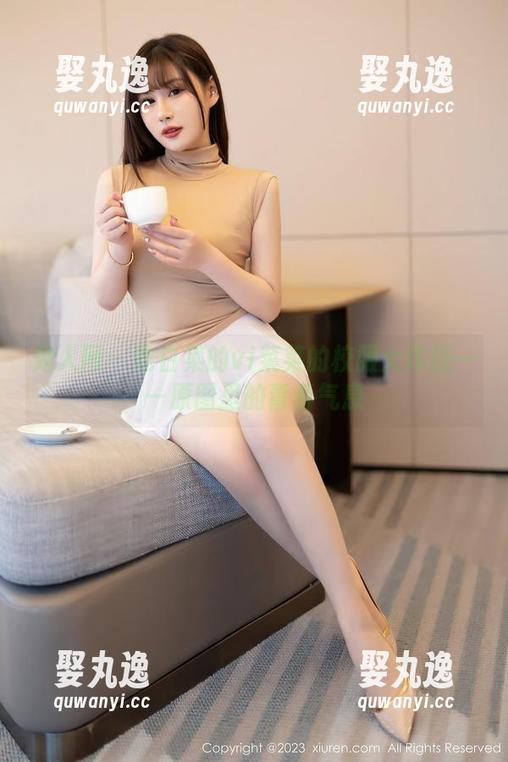 秀人网 - 吃白菜的vi菜菜的校服大作战——原图里的青春气息