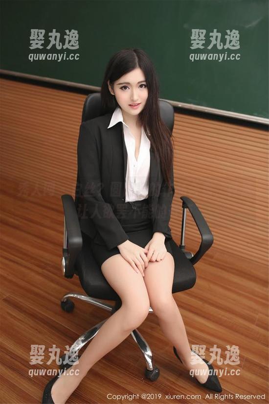 秀人网 - 白丝？圆圆酱的作品合集，真是让人欲罢不能的奇葩