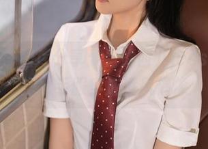 秀人网 – 图库分享：看婕西儿jessie如何把水手服穿成港风偶像