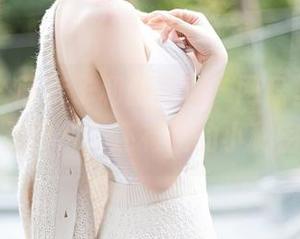 秀人网 – 萌奈子和服写真，网盘里放的不仅是图片，还有我的小秘密！