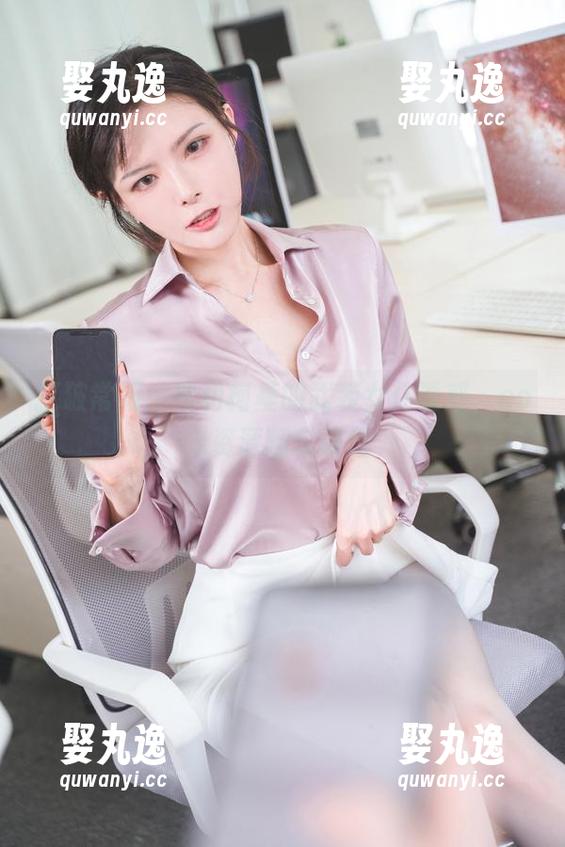 打破常规：秋和柯基的武装女仆诱惑，cos资源翻车现场